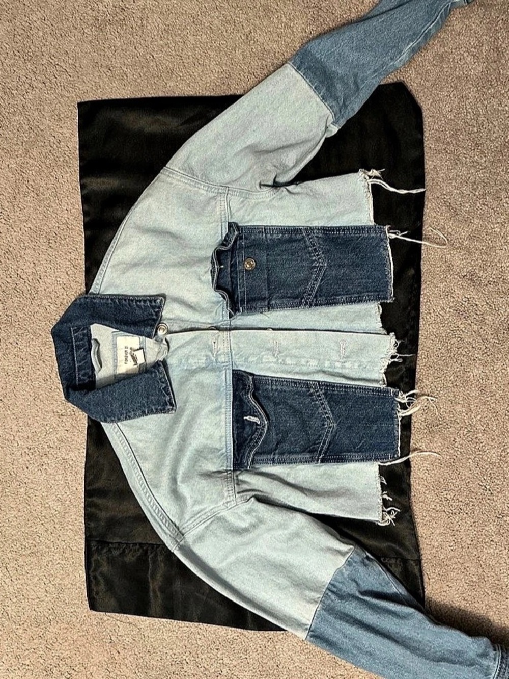 Forever 21 Distressed Denim Jacket in Blue & Black
